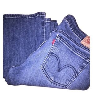 👖👖 Ladies Levi’s size 9 medium